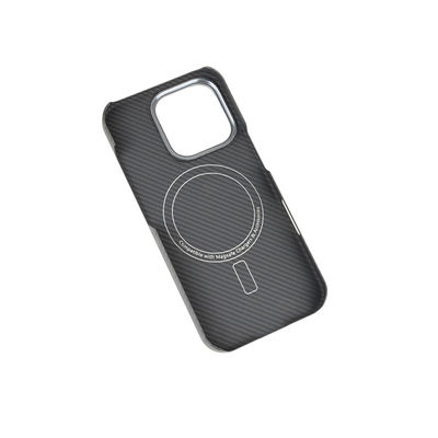 Funda para teléfono de fibra de carbono aramida magnética con marco de metal personalizada para iPhone 16 Pro
