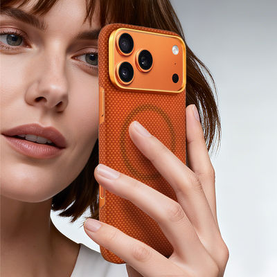 Funda Premium de Fibra de Carbono Aramidica para Móvil con Marco Metálico para iPhone 17 Pro Max