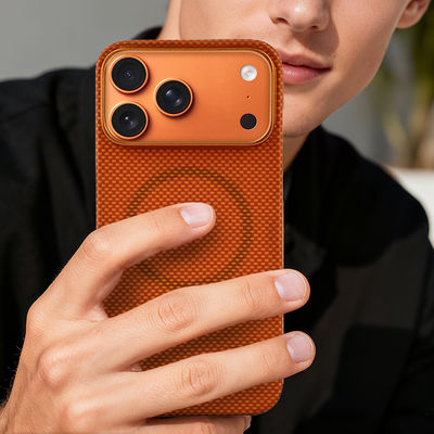 Funda Premium de Fibra de Carbono Aramidica para Móvil con Marco Metálico para iPhone 17 Pro Max