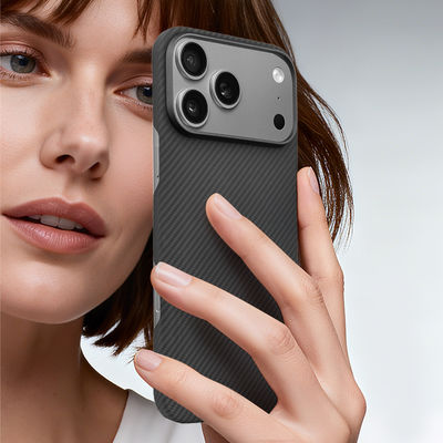 Cubierta móvil de fibra de carbono de aramida personalizada con marco de metal para iPhone 17 Pro Max